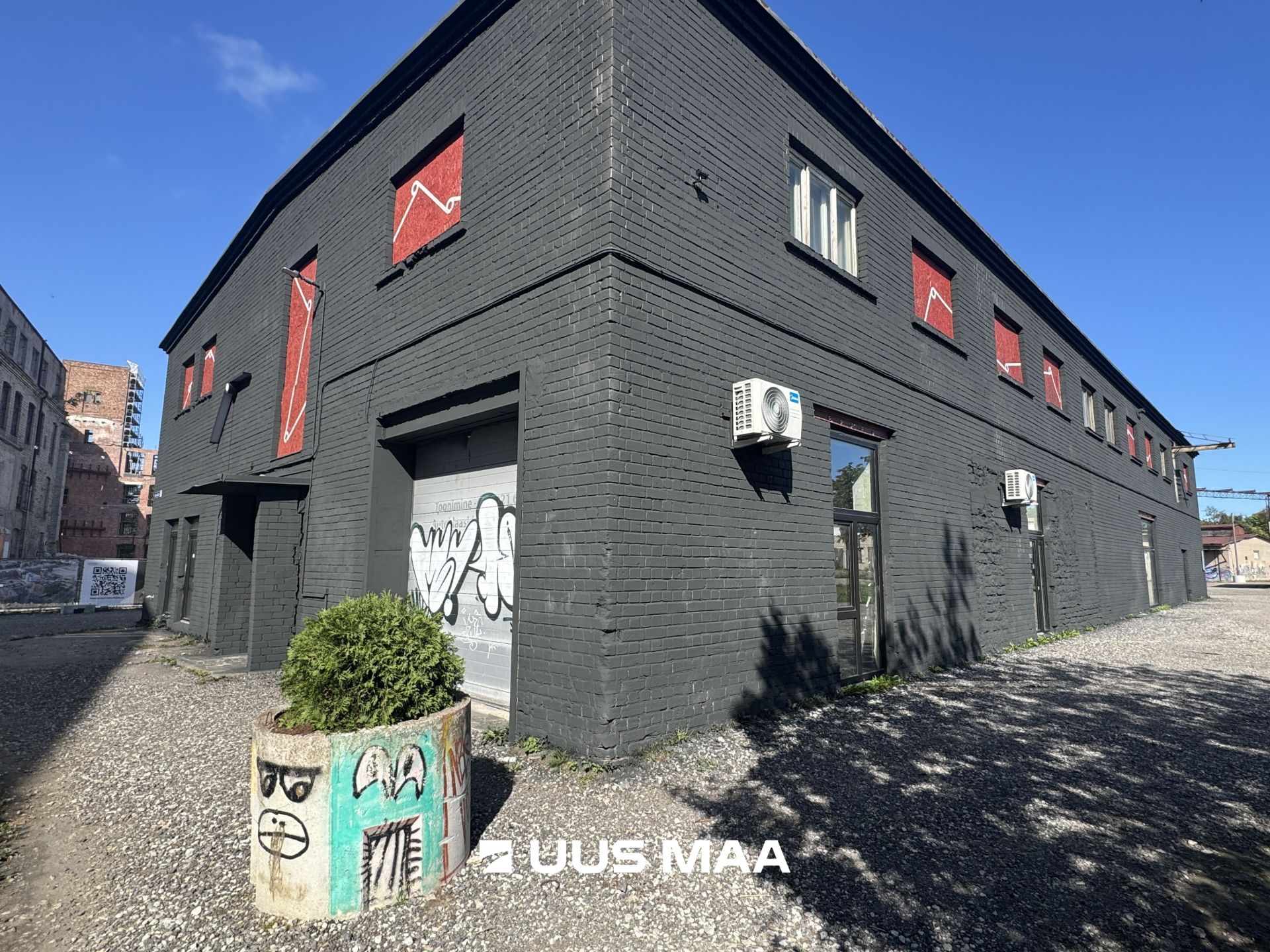 Tallinn, Manufaktuuri tn 3