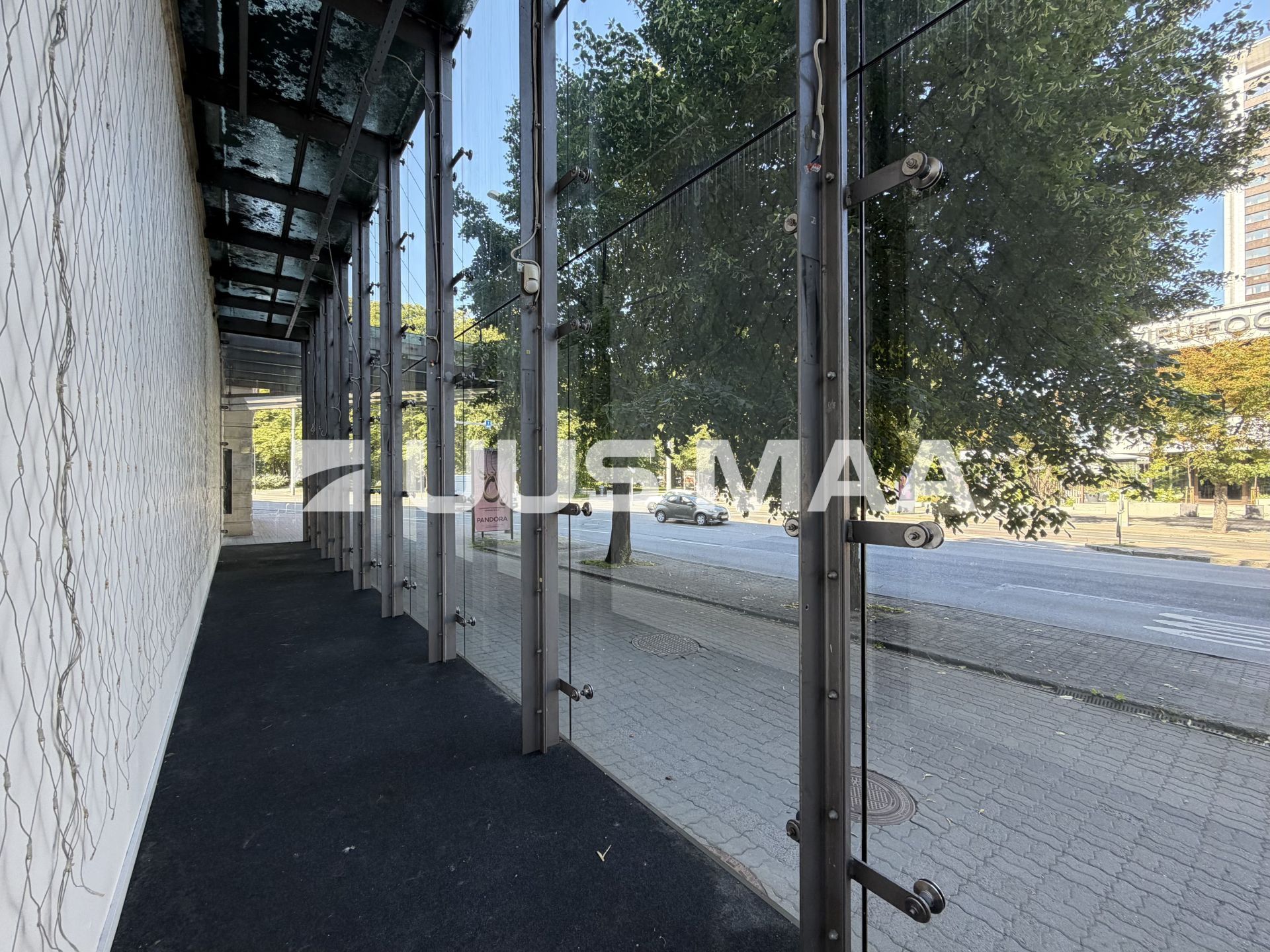 Tallinn, Estonia pst 1